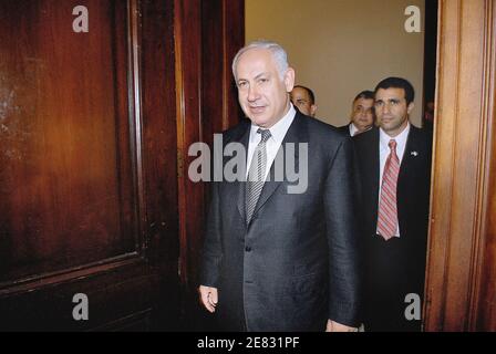 Der ehemalige israelische Premierminister Benjamin Netanjahu auf dem Capitol Hill, Juni 21 2007 in Washington, DC, USA. Netanjahu ist in seiner Eigenschaft als Vorsitzender der israelischen Likud-Partei Oppositionsführer. Foto von Olivier Douliery/ABACAPRESS.COM Stockfoto