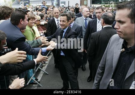 Nicolas Sarkozy besucht die 47. Paris Air Show Stockfoto