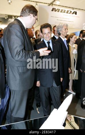 Nicolas Sarkozy besucht die 47. Paris Air Show Stockfoto