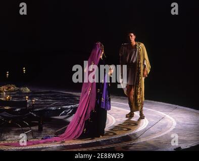 REPRESENTACION DE CALIGULA EN EL TEATRO ROMANO DE MERIDA - 1989. Autor: TAMAYO JOSE. ORT: TEATRO ROMANO-REPRESENTACION. MERIDA. Badajoz. SPANIEN. Stockfoto