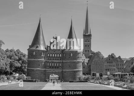 Holsten Gate (Holstentor) in der Lübecker Altstadt, Deutschland Stockfoto