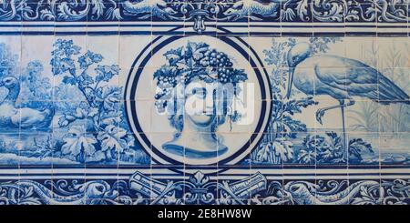 Azulejos Dekoration Wände in Estai Palace Garten, Estai, Loule, Faro Bezirk, Algarve, Portugal Stockfoto