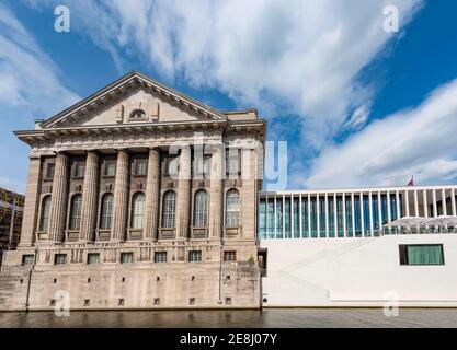Pergamonmuseum mit James Simon Galerie, Museumsinsel, Berlin Mitte, Berlin, Deutschland Stockfoto
