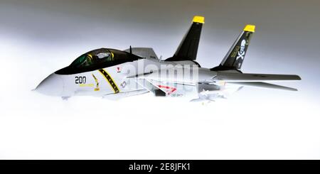 Modell eines amerikanischen Militärflugzeugs Grumman F-14 Tomcat Stockfoto