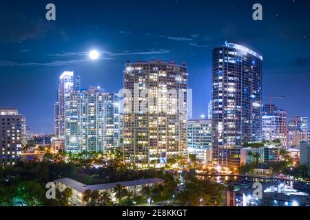 Ein Luftbild von einem Teil der Skyline von Fort Lauderdale. Stockfoto