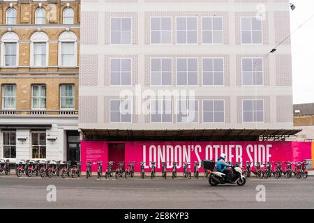 Baustellenanlage auf der anderen Seite Londons Stockfoto