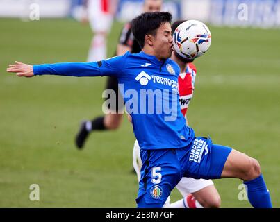 Takefusa Kubo (Getafe CF) in Aktion gesehen während der La Liga Spielrunde 21 zwischen Getafe CF und Deportivo Alaves im Alfonso Perez Stadion.(Endstand; Getafe CF 0:0 Deportivo Alaves) Stockfoto