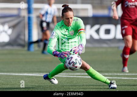 Barcelona, Spanien. Januar 2021. Pamela Tajonar von EDF Logrono während des Primera Iberdrola-Spiels zwischen RCD Espanyol und EDF Logrono in Ciudad Deportiva Dani Jarque in Barcelona, Spanien. Quelle: David Ramirez/DAX/ZUMA Wire/Alamy Live News Stockfoto