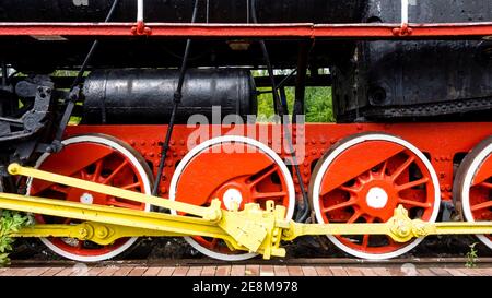 Lokomotive Räder aus einem altmodischen Dampfzug Stockfoto