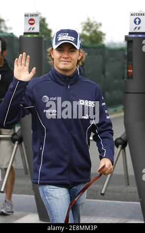 Deutscher Formblatt ein Fahrer Nico Rosberg von BMW/sauber vor dem französischen Formel 1 Grand Prix, Magny-Cours, bei Nevers, Frankreich, am 30. Juni 2007. Foto von Patrick Bernard/Cameleon/ABACAPRESS.COM Stockfoto