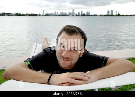 EXKLUSIV-TV-Moderator Jeremy Michalak verbringt seine Sommerferien in Miami Beach, FL, USA am 31. Juli 2007. Foto von Olivier Douliery/ABACAPRESS.COM Stockfoto
