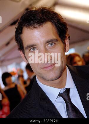 Der Schauspieler Clive Owen nimmt am 9. September 2007 an der Premiere von "Elizabeth:The Golden Age" während des Toronto International Film Festival 2007 in Toronto, ON, Kanada Teil. Foto von Olivier Douliery/ABACAPRESS.COM Stockfoto