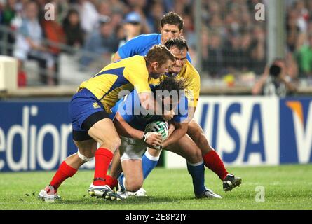 Der Italiener Mauro Bergamasco während der IRB Rugby World Cup 2007, Pool C, Italien gegen Rumänien am 12. September 2007 im Stade Velodrome in Marseille. Foto von Mehdi Taamallah/Cameleon/ABACAPRESS.COM Stockfoto