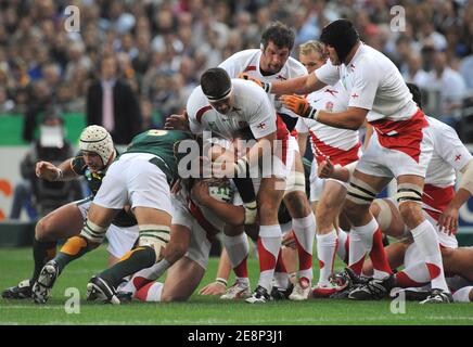 Eine verwirrende Aktion während der IRB Rugby World Cup 2007, Pool A, England gegen Südafrika im Stade de France in Saint-Denis, Frankreich am 14. September 2007. Foto von Gouhier-Morton-Nebinger/Cameleon/ABACAPRESS.COM Stockfoto