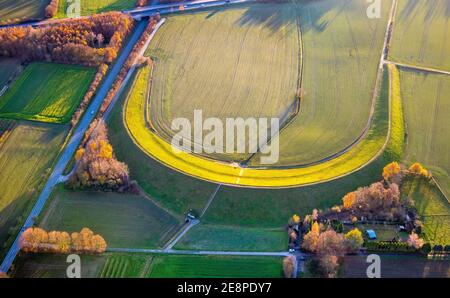 Luftbild, Landschaft Form Wand, Wickeder Straße, Autobahn A44, Werl, Nordrhein-Westfalen, Deutschland, DE, Europa, Formen und Farben, Luftbild, A Stockfoto