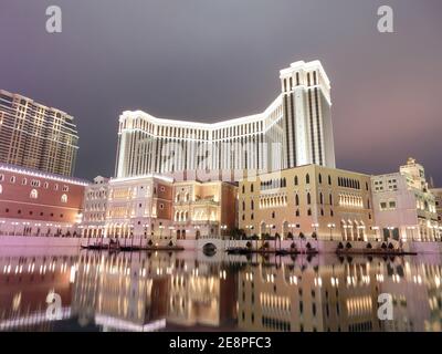 Macau, MÄR 15, 2012 - Nachtansicht mit einer wunderschönen Reflexion des venezianischen Macau Stockfoto