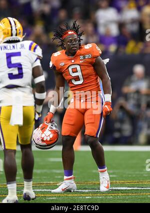 (DATEI FOTOS).der ehemalige Clemson Tigers läuft zurück (9) Travis Etienne Jr. soll in die 1. Runde des NFL Draft gehen, hier ist er am 13. Januar 2020 im Vergleich zu den LSU Tigers zu sehen, der NFL Draft wird am 29. April 2021 in Cleveland, Ohio, stattfinden. (Pflichtnachweis: Jose/MarinMedia.org/Cal Sport Media) (absoluter vollständiger Fotograf und Credits erforderlich) Stockfoto