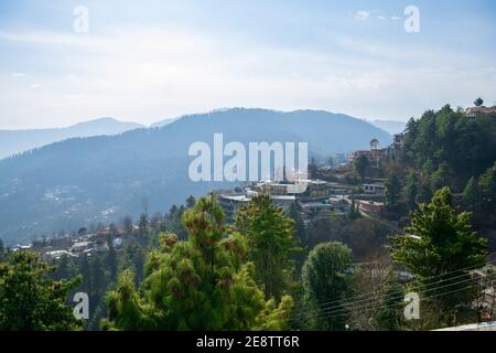 Am frühen Morgen Blick auf die Landschaft der Mall Road Muree Stockfoto