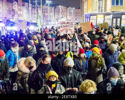 Breslau, Polen, 29. Januar 2021 - spontaner Protest gegen das Gesetz gegen Abtreibung, das von der polnischen Regierung AIS gezwungen wurde Stockfoto