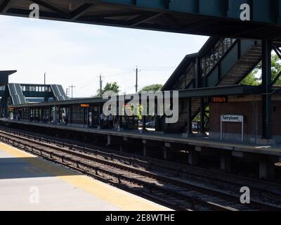 Tagesbild des Bahnhofs in Tarrytown. Stockfoto