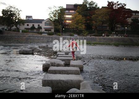 Kamo River, kyoto Main River, einer der berühmten Fluss in japan Stockfoto