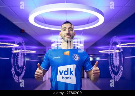 Gents Tarik Tissoudali im Bild während einer Pressekonferenz des belgischen Teams der ersten Division KAA Gent, um am Montag, den 01. Februar, ihren neuesten Transfer zu präsentieren Stockfoto