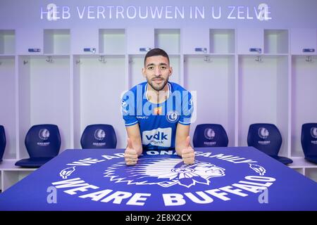 Gents Tarik Tissoudali im Bild während einer Pressekonferenz des belgischen Teams der ersten Division KAA Gent, um am Montag, den 01. Februar, ihren neuesten Transfer zu präsentieren Stockfoto