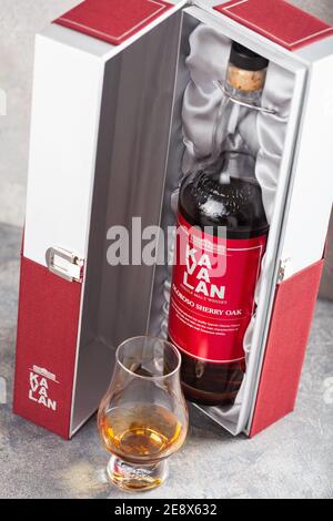 Trondheim, Norwegen - Mai 20 2020: Kavalan Single Malt Whisky Flasche Stockfoto