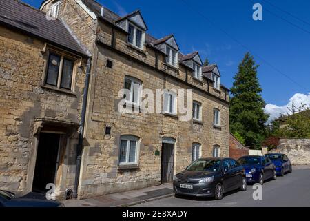 Schönes Natursteinhaus in Mill Street, Calne, Wiltshire, Großbritannien. Stockfoto