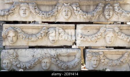 Relief-Detail eines Grabes in Aphrodisias, Aydin, Türkei Stockfoto