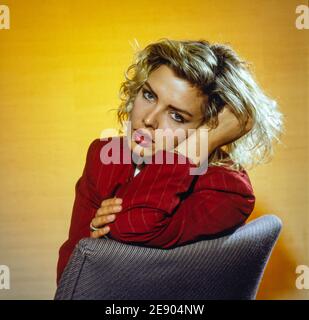 ROTTERDAM, NIEDERLANDE - 06. JUN 1988: Kim Wilde ist eine englische Popsängerin, Autorin, DJ und Fernsehmoderatorin. 1981 wurde sie zum ersten Mal erfolgreich mit Stockfoto