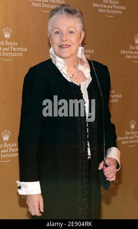 Die Schauspielerin Lynn Redgrave kommt beim Rolex Mentor-Protege Arts Initiative Dinner 2006-2007 an, das am 12. November 2007 im New York State Theatre im Lincoln Center in New York City, NY USA, stattfand. Foto von Donna ward/ABACAPRESS.COM Stockfoto