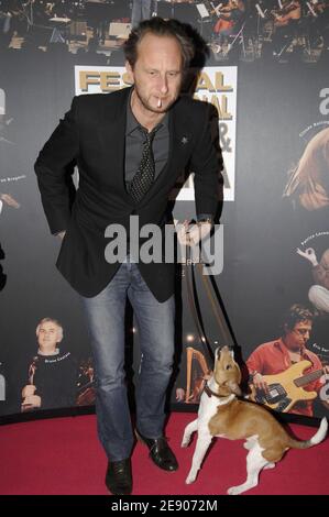 Der belgische Schauspieler Benoit Poelvoorde wurde am 17,2007. November während der Abschlussfeier des 8. Filmfestivals Musik und Kino in Auxerre, Frankreich, ausgezeichnet. Foto von Giancarlo Gorassini/ABACAPRESS.COM Stockfoto