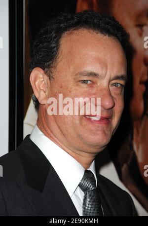 Schauspieler Tom Hanks kommt am 16. Dezember 2007 bei der Universal Pictures-Vorführung von 'Charlie Wilson's war' im Museum of Modern Art in New York City, NY, USA an. Foto von Gregorio Binuya/ABACAPRESS.COM Stockfoto