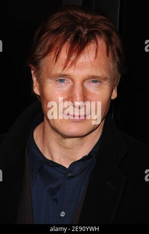 Schauspieler Liam Neeson kommt bei Paramount Vantage an und präsentiert am 10. Dezember 2007 die Premiere von "There will be Blood" im Ziegfeld Theater in New York City, USA. Foto von Gregorio Binuya/ABACAUSA.COM (im Bild: Liam Neeson) Stockfoto