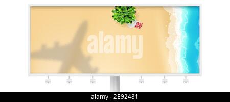 Schatten des Flugzeugs unter tropischem Strand. Landschaft auf Plakatwand mit Palmen und Meeresküste. Draufsicht. Flache 3D-Vektorgrafik Stock Vektor