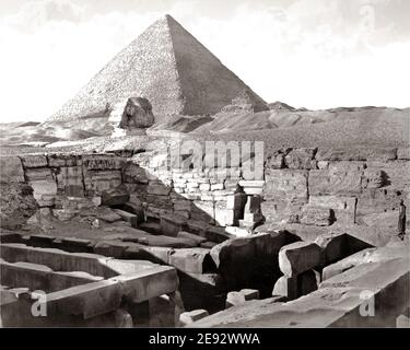 Foto des späten 19. Jahrhunderts - Sphinx und große Pyramide, Ägypten Stockfoto