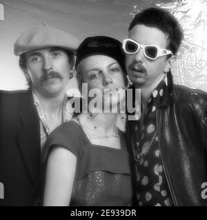 Der Haken. Annie Lennox, Dave Stewart und Peet Coobes. 1977 Stockfoto