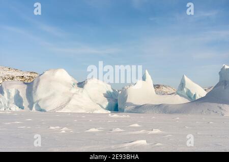 Frozen Melville Bay, Teil der Baffin Bay, nahe Kullorsuaq im hohen Norden von Westgrönland. Stockfoto