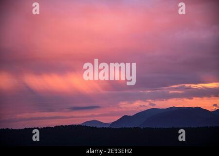 Sonnenuntergang über Ben Lawers Mountain Range, Schottland, Großbritannien Stockfoto