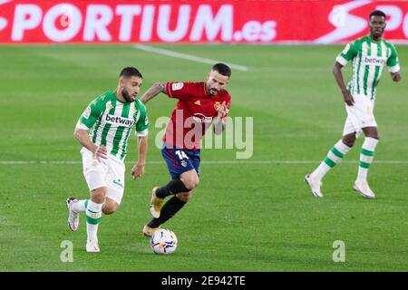 Nabil Fekir von Real Betis und Ruben Garcia von Osasuna Während der spanischen Meisterschaft La Liga Fußballspiel zwischen Real Be/LM Stockfoto