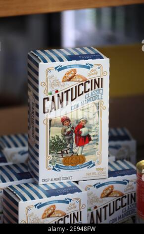 Anzeige von Cantuccini in Premium-Qualität Stockfoto