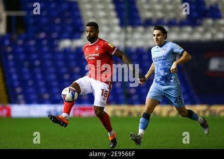 Birmingham, Großbritannien. Februar 2021. Cafu #18 von Nottingham Forest kontrolliert den Ball in Birmingham, UK am 2/2/2021. (Foto von Simon Bissett/News Images/Sipa USA) Quelle: SIPA USA/Alamy Live News Stockfoto