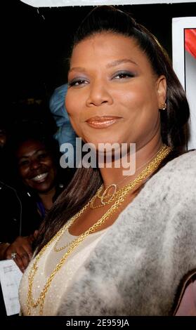 Queen Latifah nimmt an der Premiere ihres neuen Films Last Holiday in Newark, New Jersey, USA, am 11. Januar 2006 Teil. Foto von Tim Grant/ABACAPRESS.COM Stockfoto