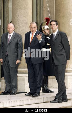 OECD-Generalsekretär Jose Angel Gurria Trevino am 20. Januar 2006 im Elysee-Palast in Paris, Frankreich. Foto von Laurent Zabulon/ABACAPRESS.COM Stockfoto