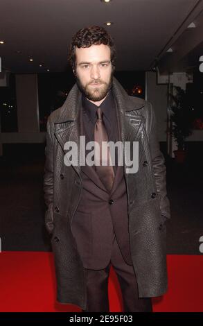 Der französische Schauspieler Romain Duris nimmt an der 7. Verleihung der "Etoiles de la Presse"-Preise Teil, die am 23. Januar 2006 im Espace Pierre Cardin Paris, Frankreich, stattfand. Foto von Bruno Klein/ABACAPRESS.COM. Stockfoto