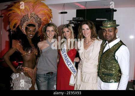 Die ehemalige Miss France und Match TV Journalistin Sylvie Tellier, die französische Miss France 2006 Alexandra Rosenfeld und die ehemalige Miss France Sophie Thalmann nehmen am 26. Februar 2006 an der Einweihungsfeier von Claude Makeleles Restaurant 'Royce' in Paris Teil. Foto von Laurent Zabulon/ABACAPRESS.COM. Stockfoto