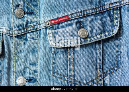 Lee Cooper Red Tag Damen Denim Jackentasche aus nächster Nähe Details Stockfoto