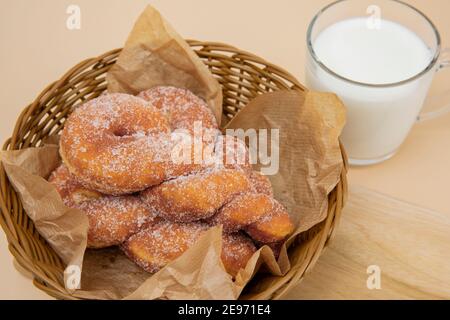 Verschiedene koreanische Donuts, Donuts Stockfoto