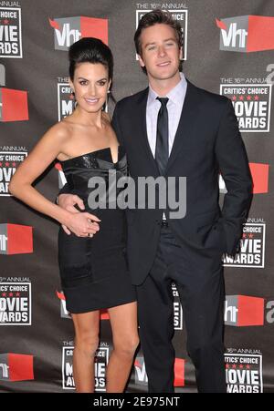 Los Angeles, USA. 15th Jan, 2011. A Armie Hammer, Wife 046 Quelle: Tsuni/USA/Alamy Live News Stockfoto